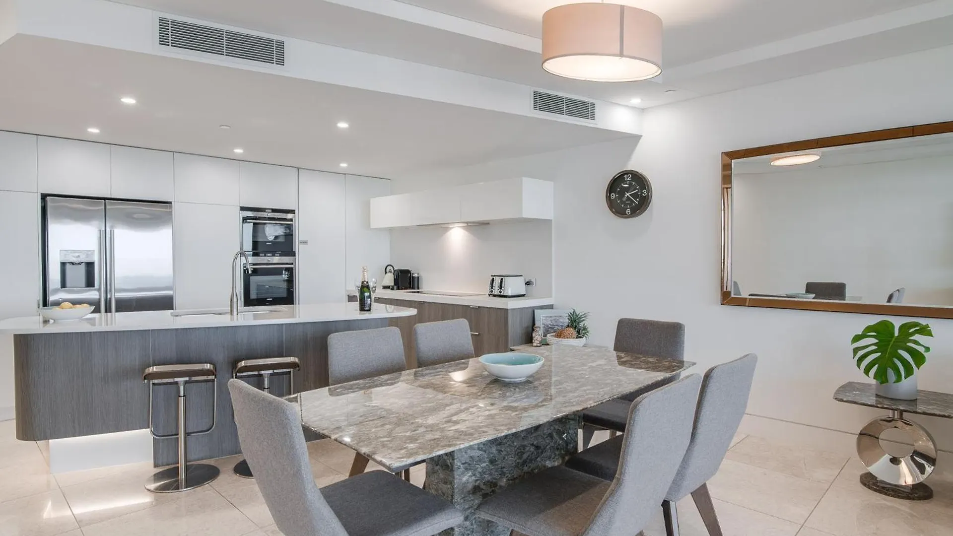 Sea Pearl A1 Beach Resort Mooloolaba Aparthotel